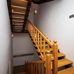 Olimpik House יהורינה