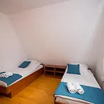 Olimpik House יהורינה