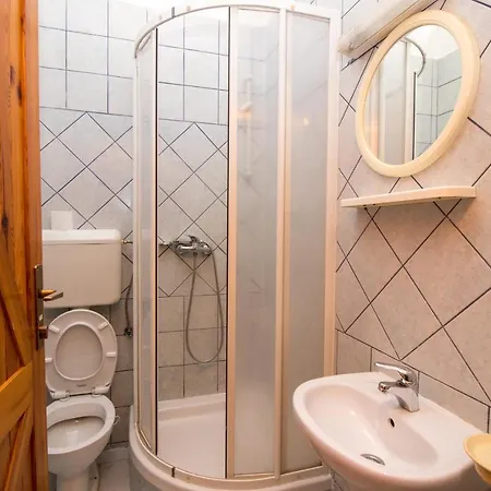 Olimpik House Lodge