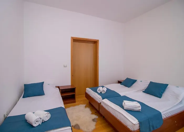 Olimpik House Lodge *